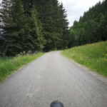 Radweg am Sihlsee vor Unteriberg.
