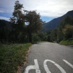 Parallel Strasse zur Hauptstrasse SS349