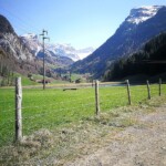 imposanter Blick ins Tal. Imposante Berge Mitte hinten Mären und Glattent