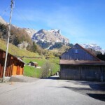 Halt beim geschlossenen Restaurant Schwarzenbach Schwarzenbach im Bisisthal