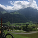 Blick hinunter auf die bereits geschafften Kehren. Kehren über Dallenwil